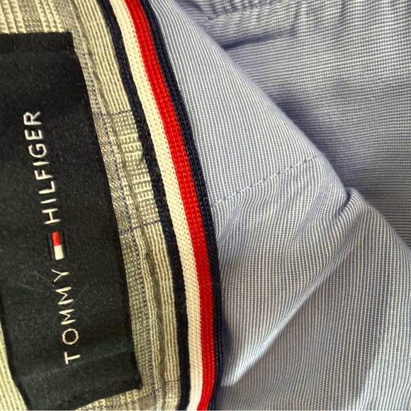 Tommy Hilfiger Plaid Preppy Old Money Chinos Grey Size 34x28 - Picture 3 of 4